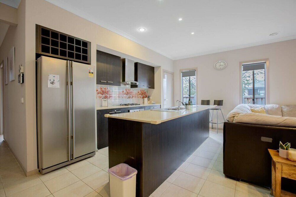 Фото Gorgeous 4br Home in Point Cook