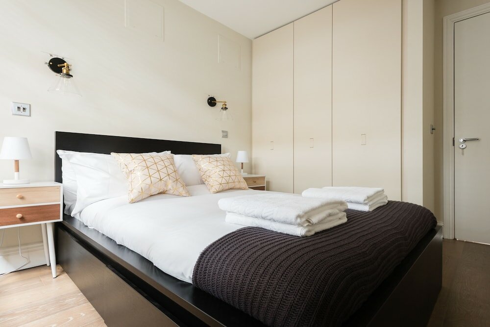 Фото The Oxford Street Studio - Modern 1bdr Apartment close to Paddington