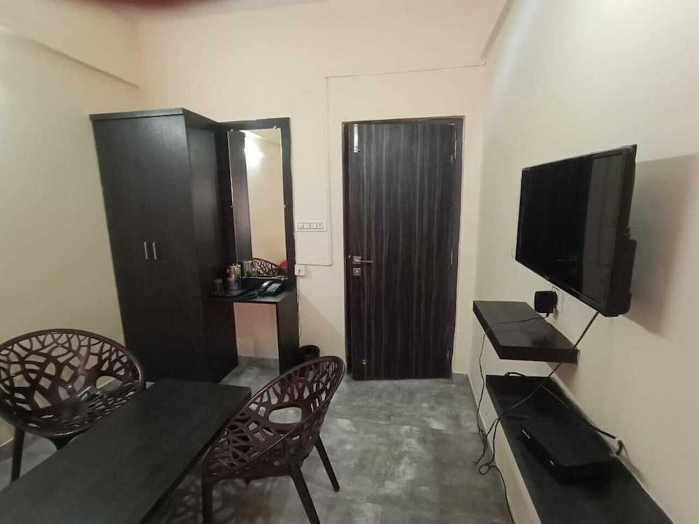 Фото IROOMZ SV Comforts