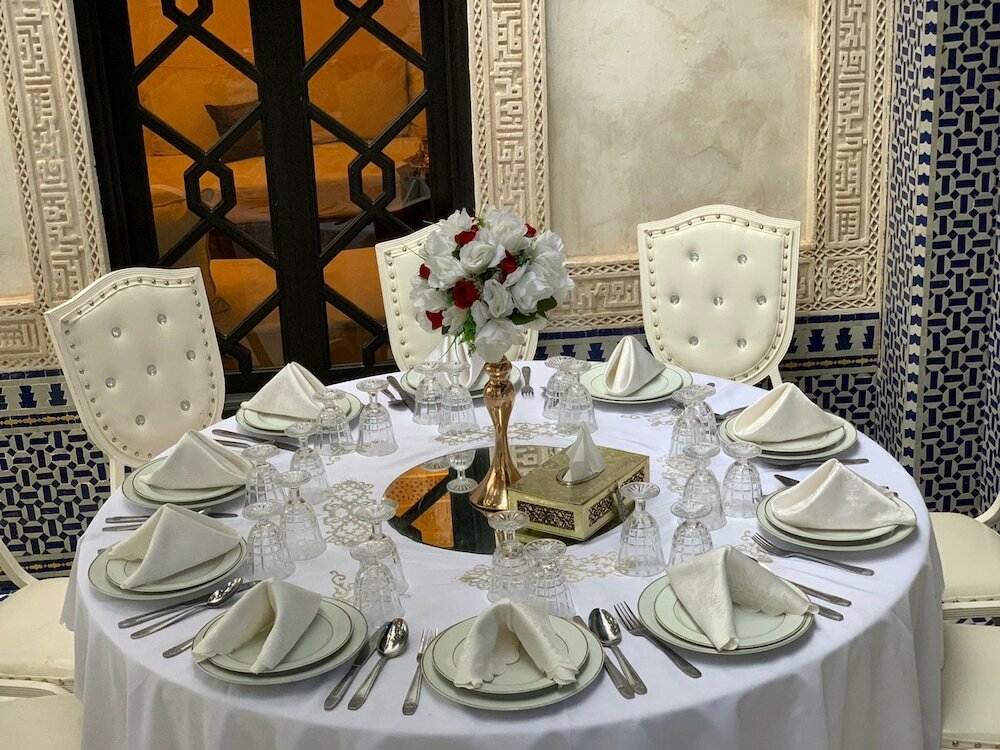 Фото Riad Zouhour