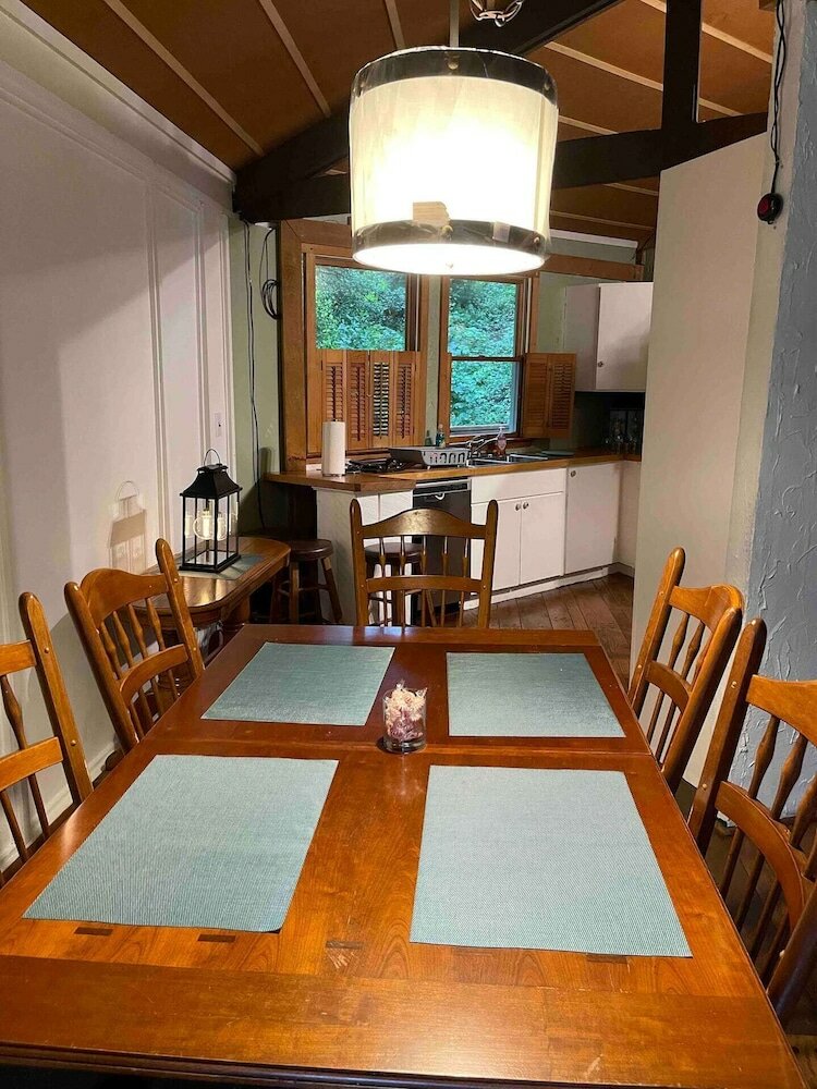 Фото Treetops in Town