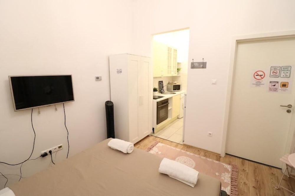 Фото Real Apartments Wesselenyi 10