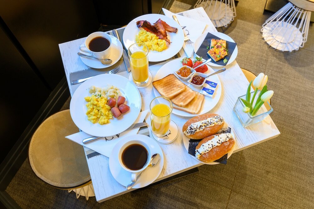 Фото Отель The Guardian