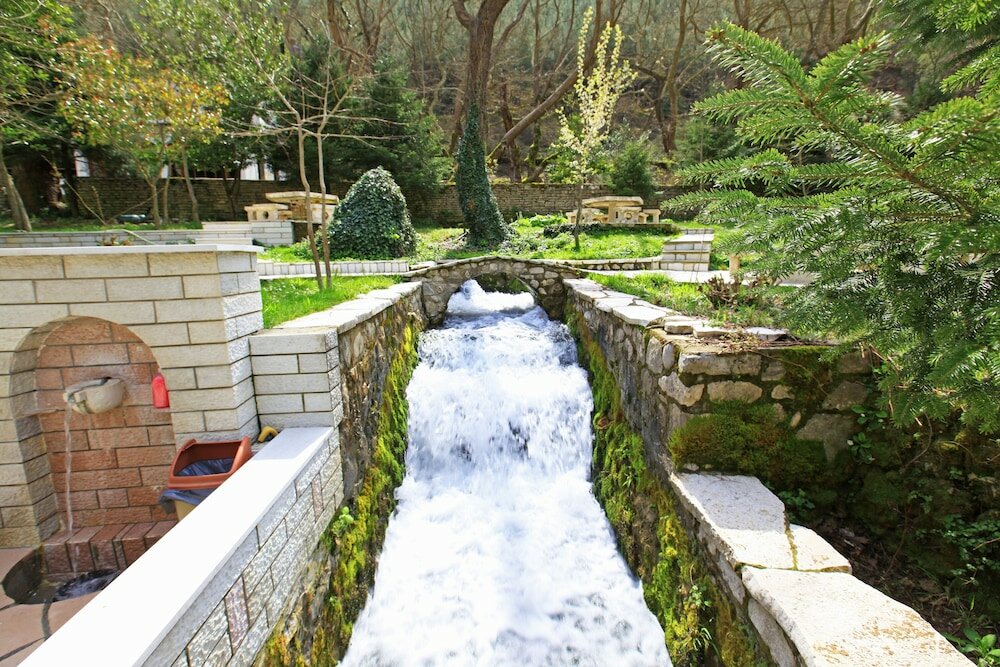 Фото Hotel Gryka e Kelcyres