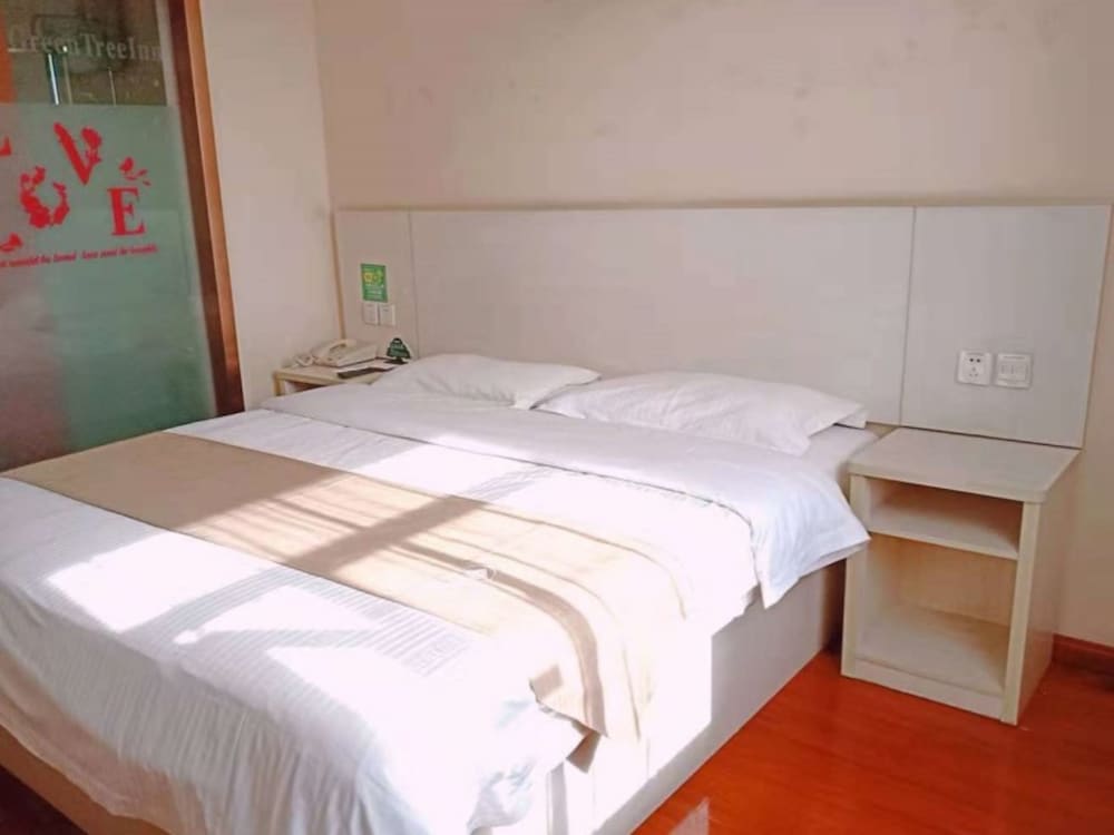 Фото GreenTree Inn Shanghai Songjiang District Sijing Town Sijing Metro Station Express Hotel