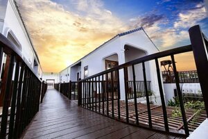 Гостиница The Poplar Resort