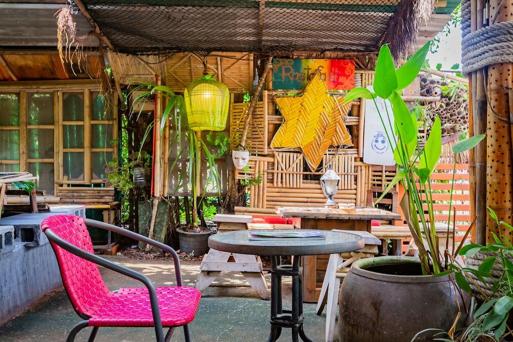 Фото Fandee House Hostel - Adults Only