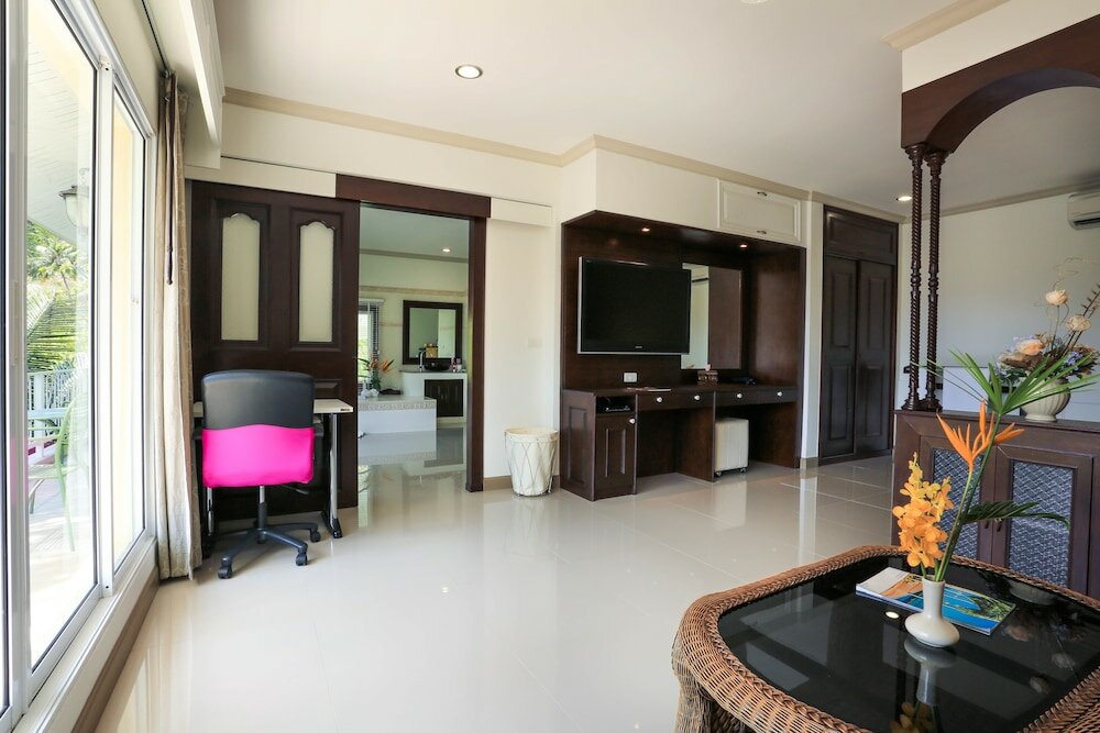 Фото Naka Resort