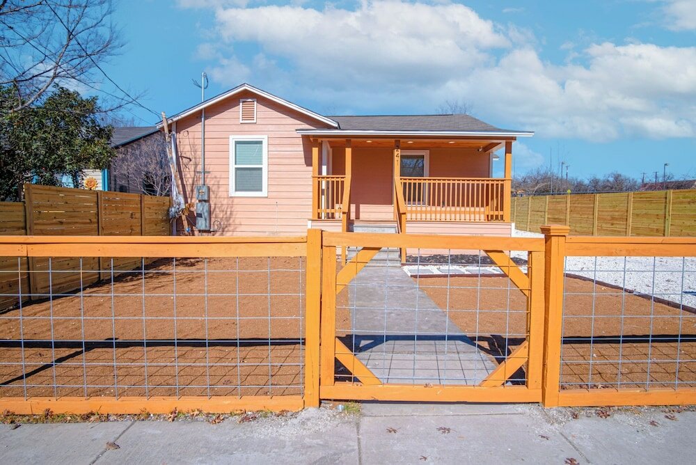 Фото Adorable 4br 2ba Close to Riverwalk and Downtown