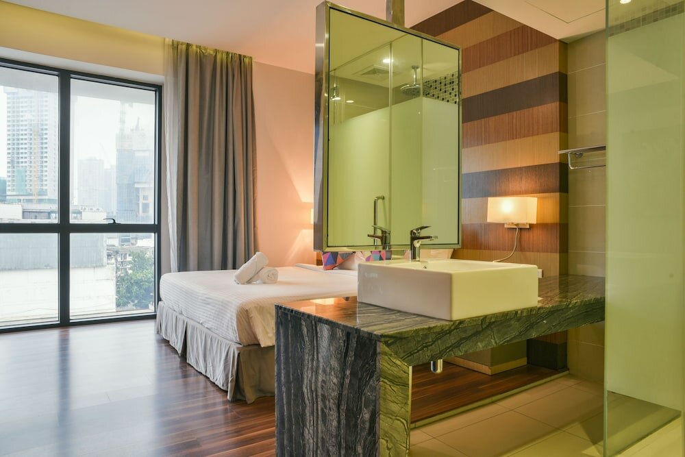 Фото Paradise Apartment at Taragon BktBintang 