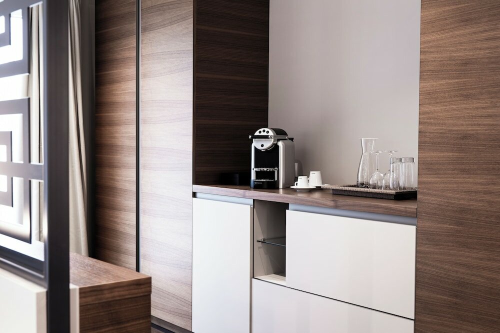 Фото Nuhr Medical - Hotel & Restaurant