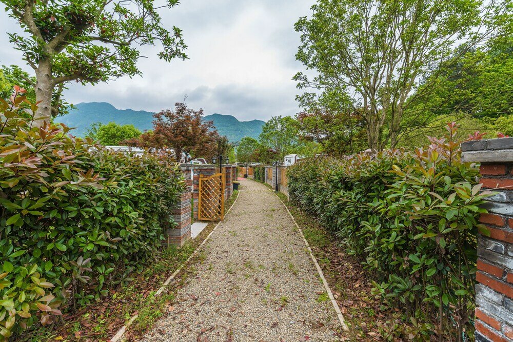 Фото MovingCastle Rv Camping