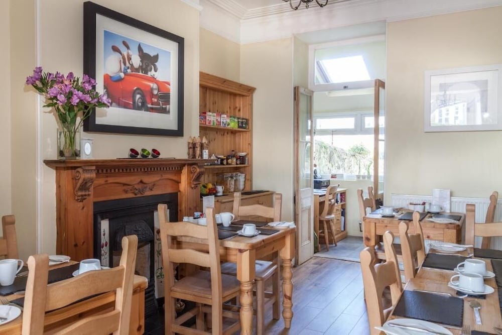 Фото The Olive Branch