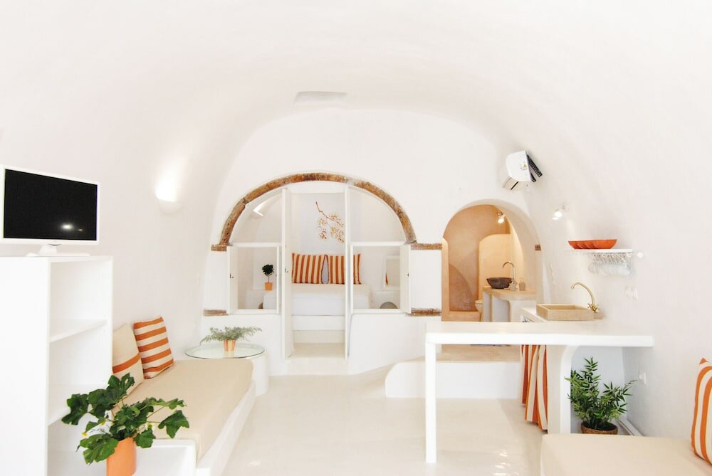 Фото White Grape Suites