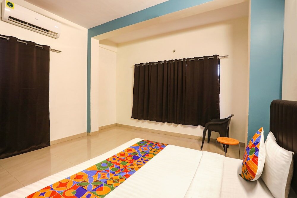 Фото Fabhotel Elite Homes