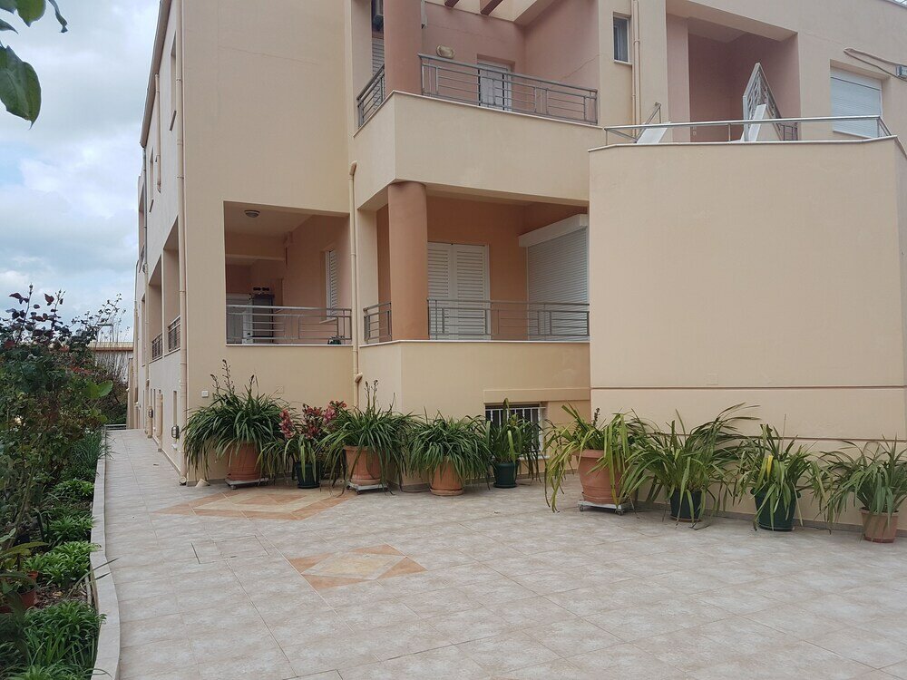 Фото Ria's Sea View Apartment