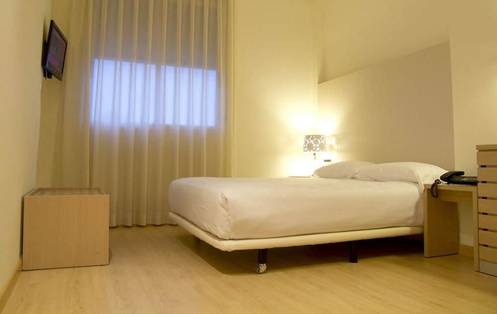 Фото Checkin Valencia Ciscar