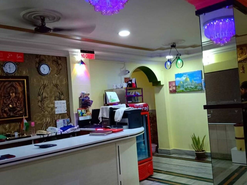 Фото Hotel Somraj Regency