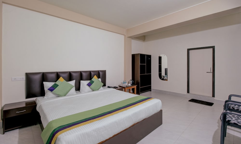 Фото Treebo Trend Staying Center