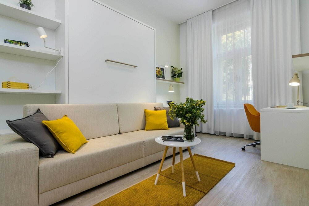 Фото Francouzska Modern Apartment
