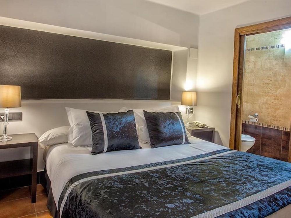 Фото Hotel Rosaleda de Don Pedro