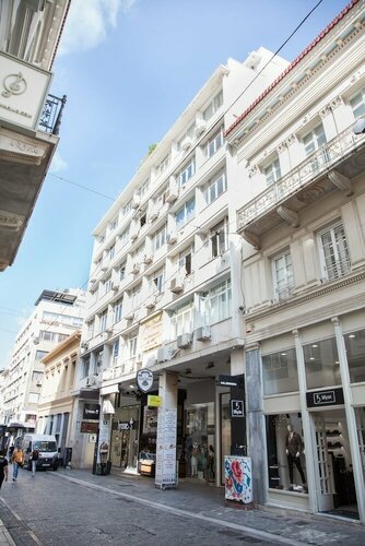 Modern-deluxe central apt in Athens