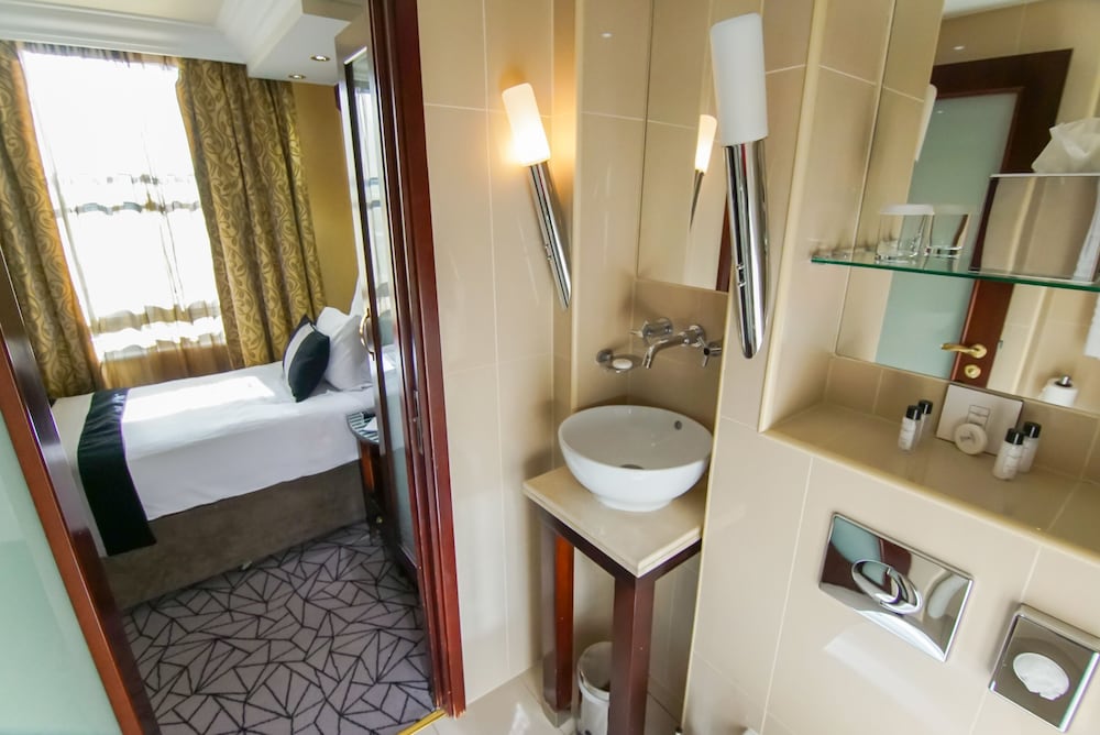 Фото Hyde Park International