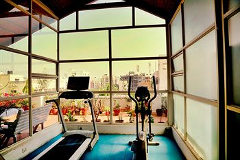 Фото Maple Suites Serviced Apartments