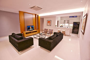 Фото 1 Damai Residence – The Luxury 3 Bedroom Suite @ Klcc