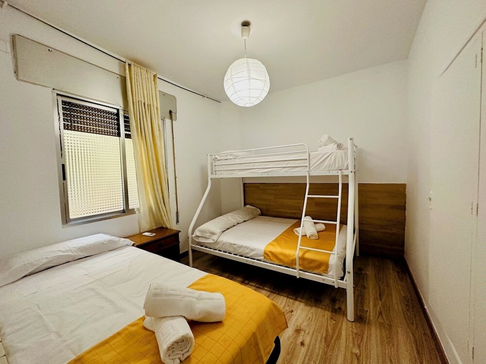 Фото Punta Me Rooms near Gran VIA