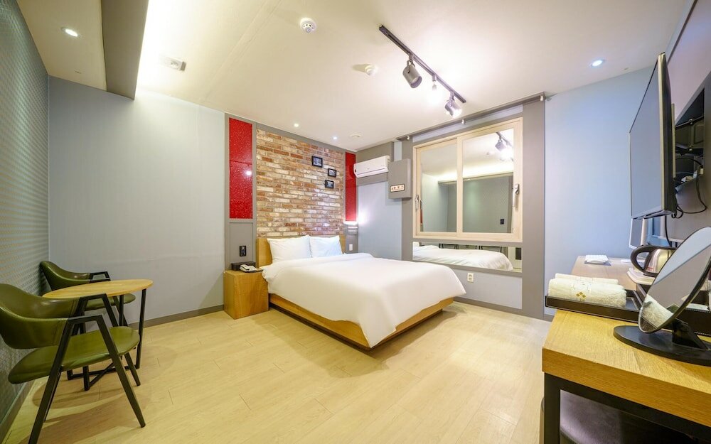 Фото Yeosu Hotel Chocolate