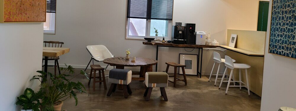 Фото World House