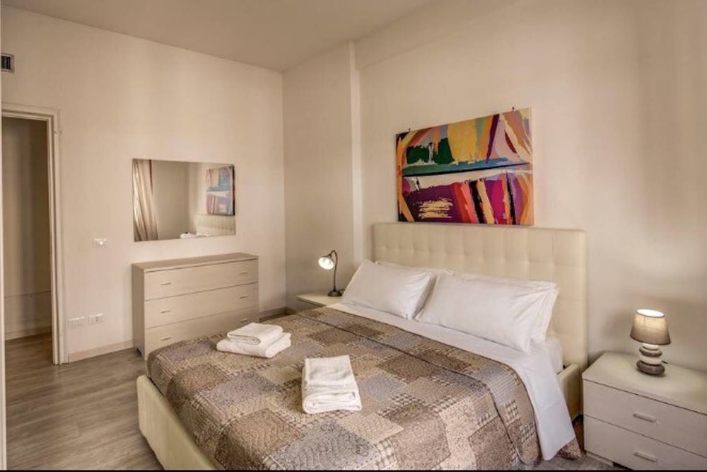 Фото Retro2 Vaticano-max 4 pax