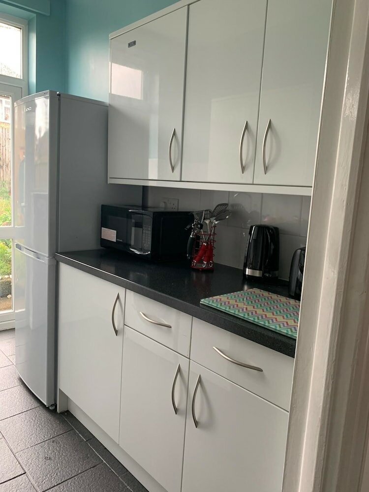 Фото Marble Apartments Tooting House