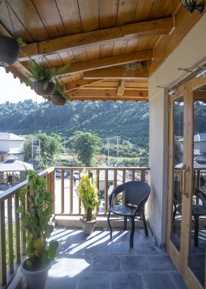 Фото Osho Himalayas