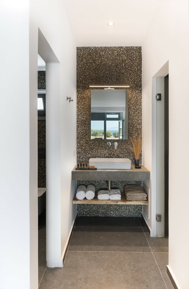 Фото Volcanic Arc Suites