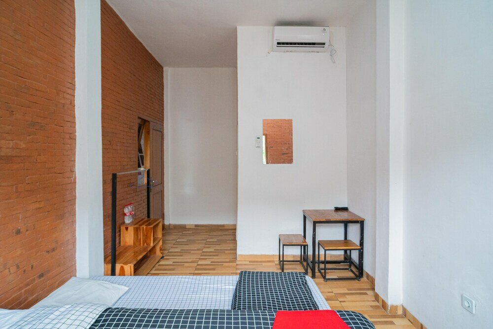 Фото RedDoorz Syariah @ Selomangleng Kediri