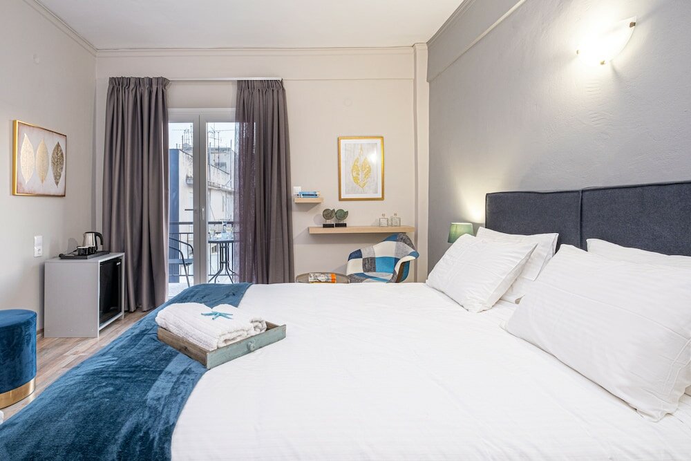 Фото Riviera Hotel