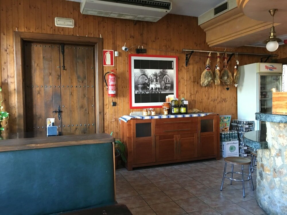 Фото Hostal Mesón Arboleas