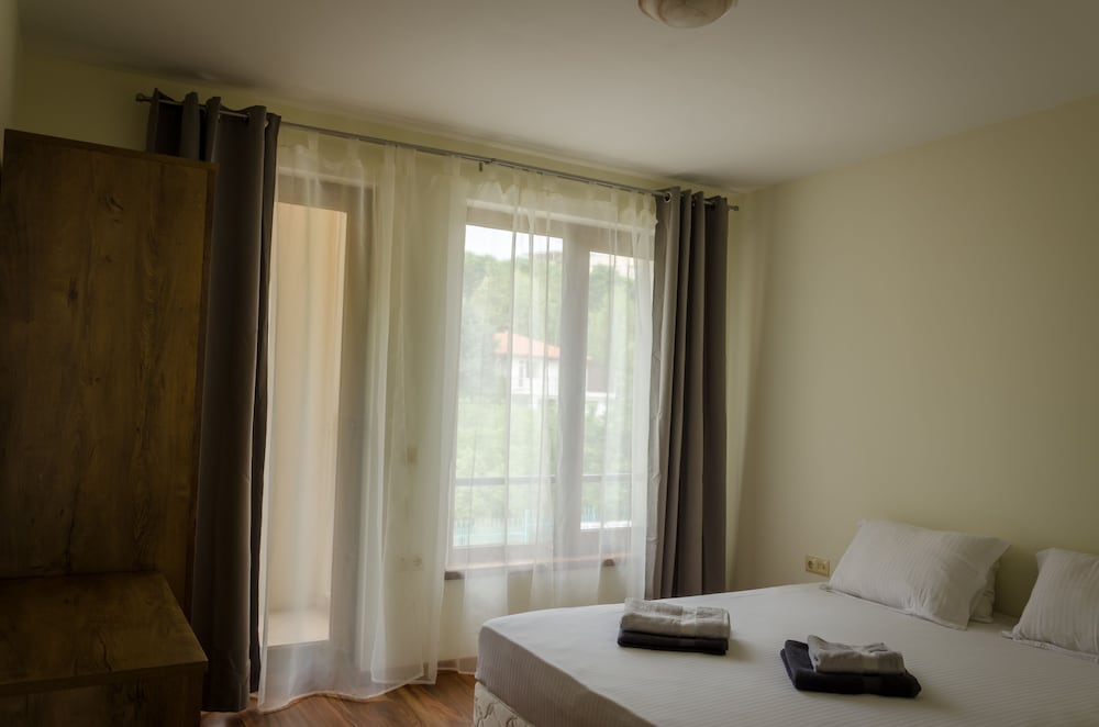 Фото Sunny Suites by Casa Del Mare