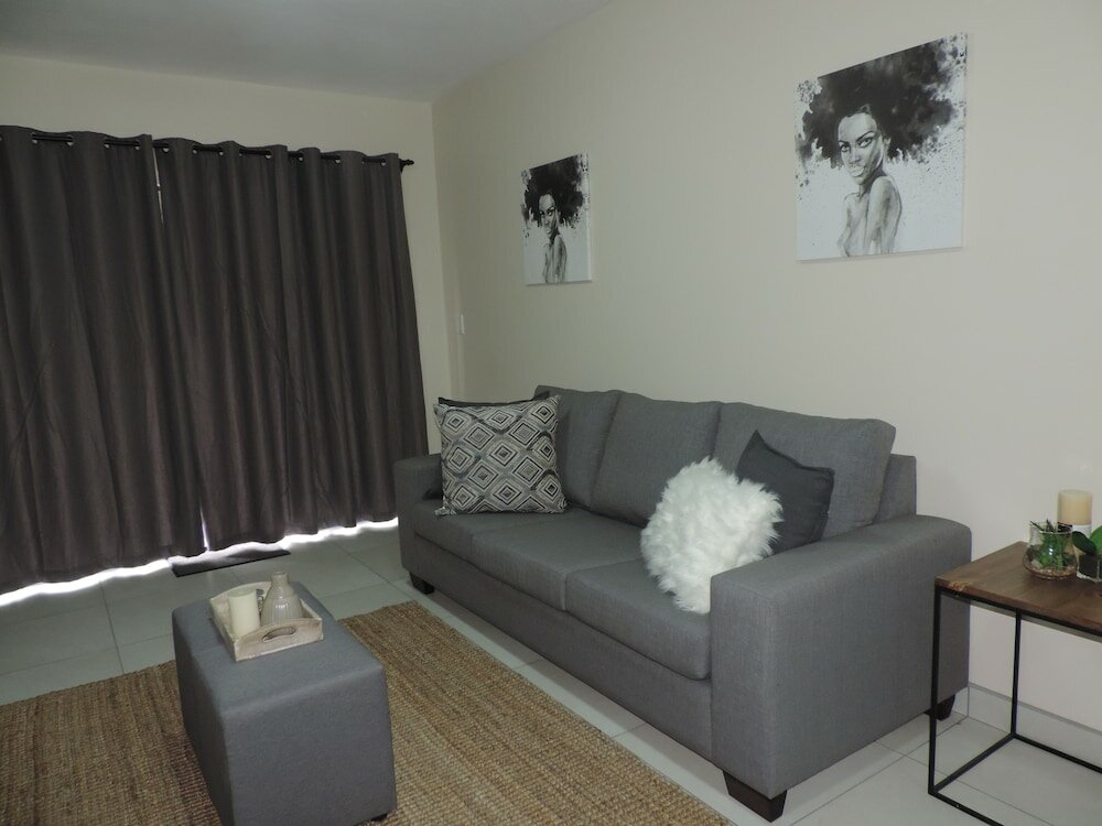 Фото The Living Collective