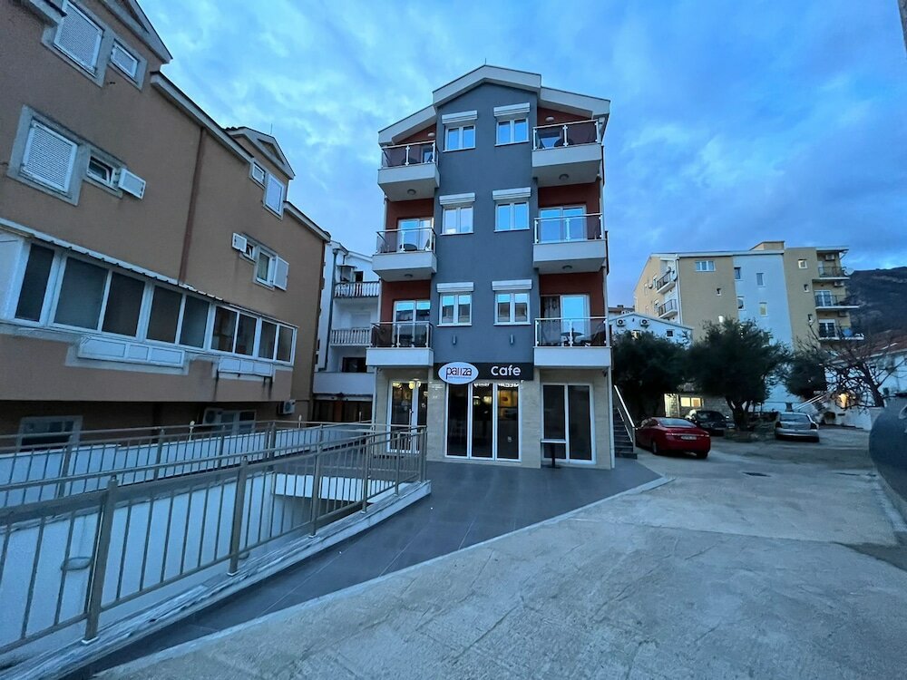 Фото Апарт-отель Pearl Apartments