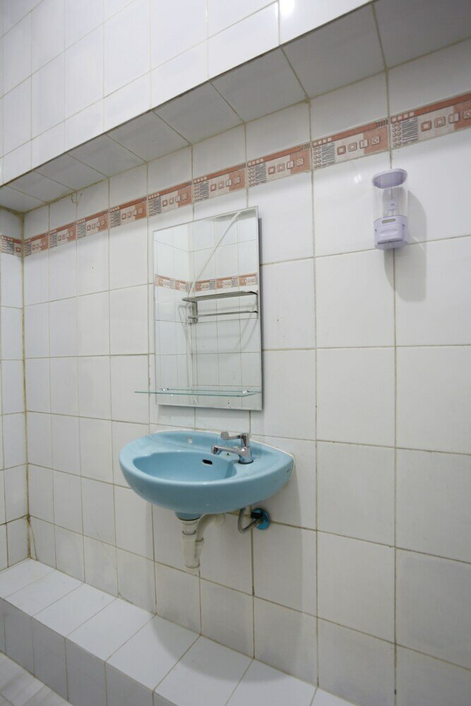 Фото Oyo 3865 Wisma Niaga