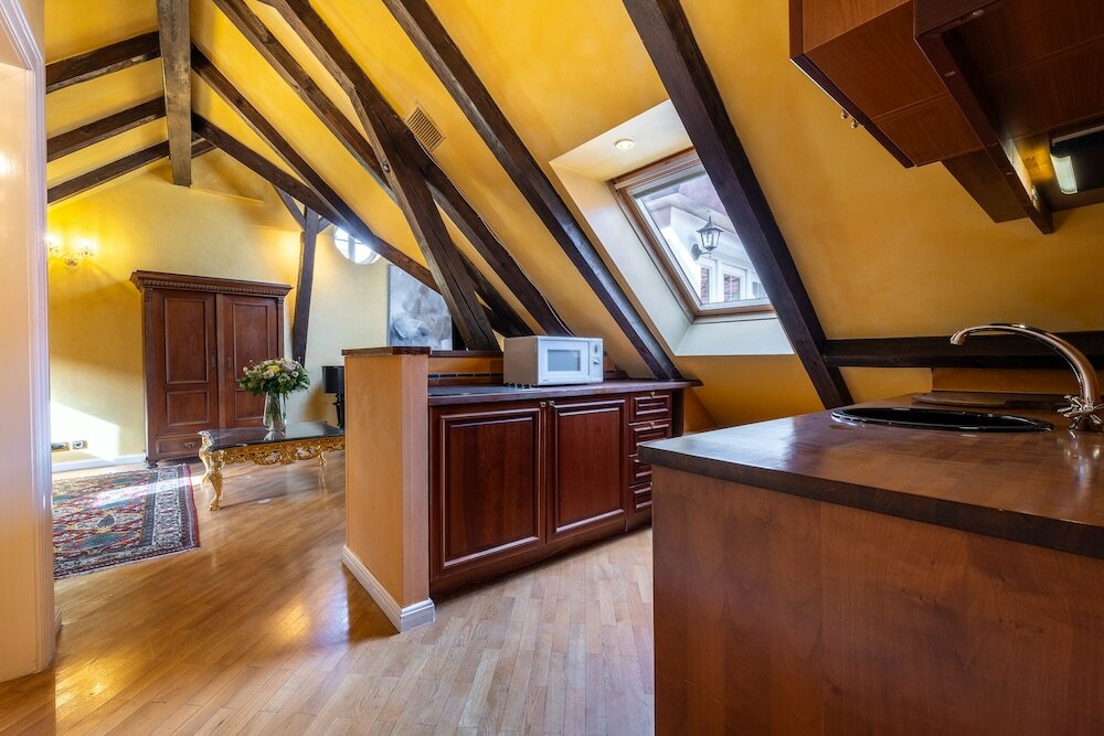 Фото Nosticova Apartments