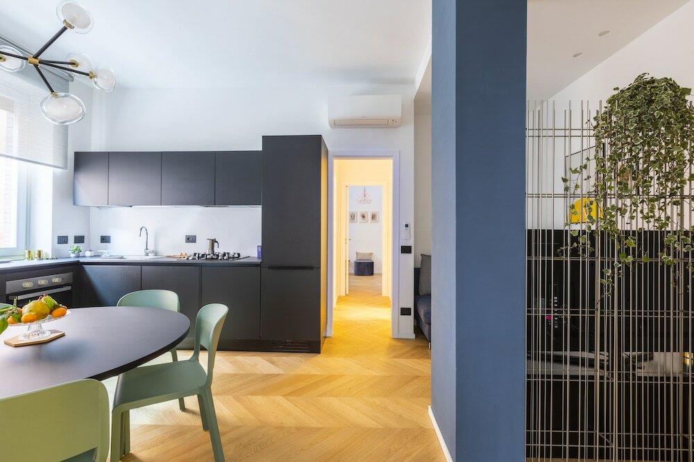 Фото Romac - Trinity