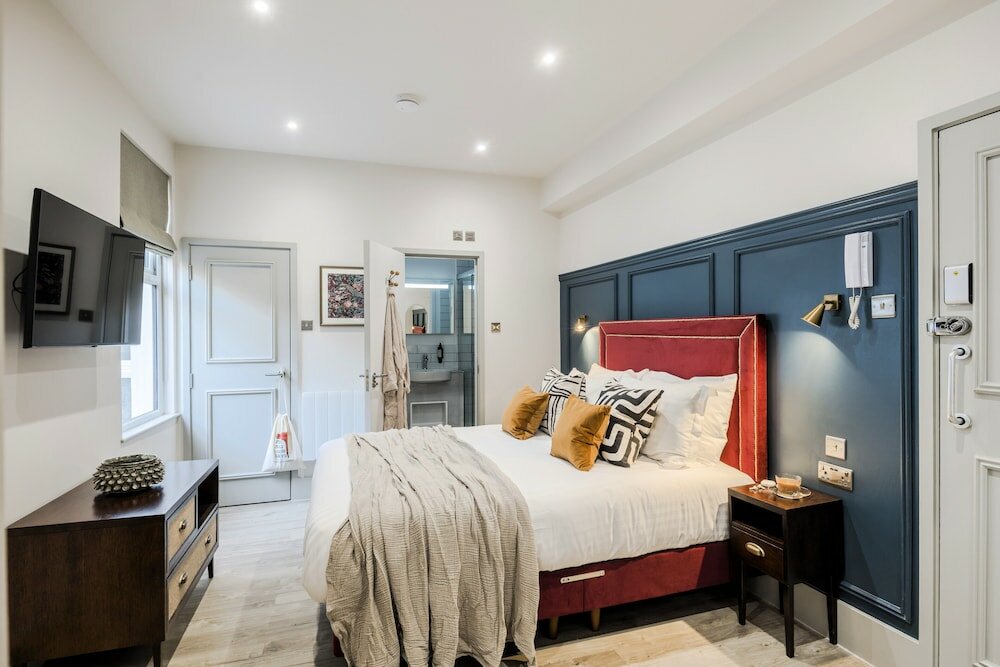 Фото Your Apartment Tooting