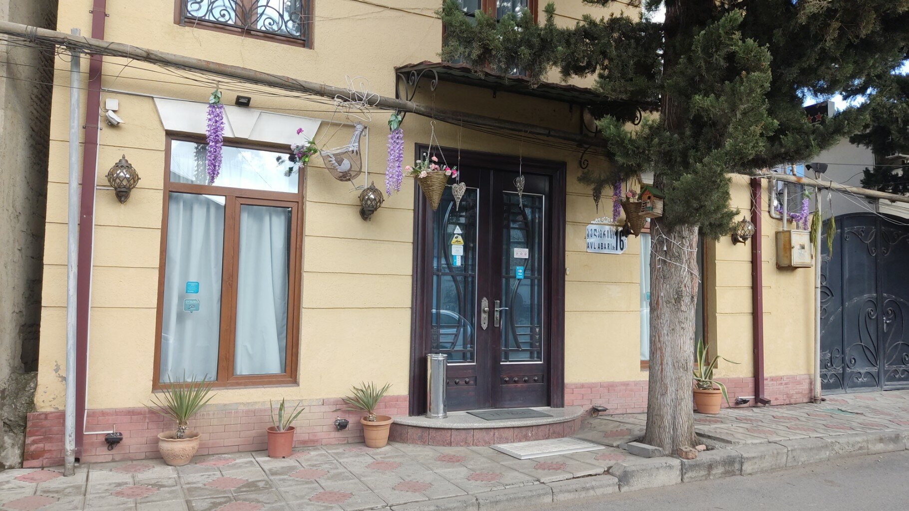 Фото Hotel Garden House