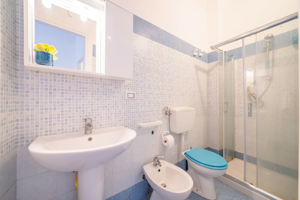 Фото Charm Of Ortigia Central Flat