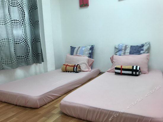 Фото The Bodhi Lodge - Hostel