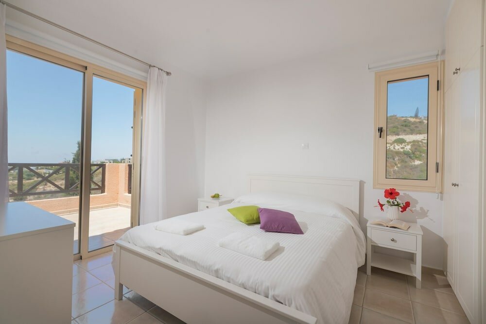 Фото Resitour - Perneri Villas